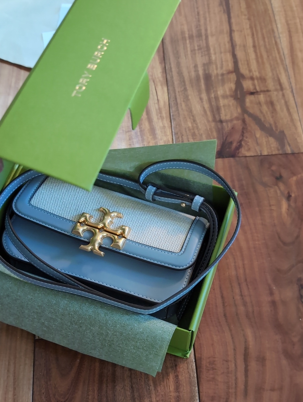 Tory Burch Cloud Blue Eleanor Crossbody + Dust Bag + Gift Box ❤️ - Picture 1 of 14